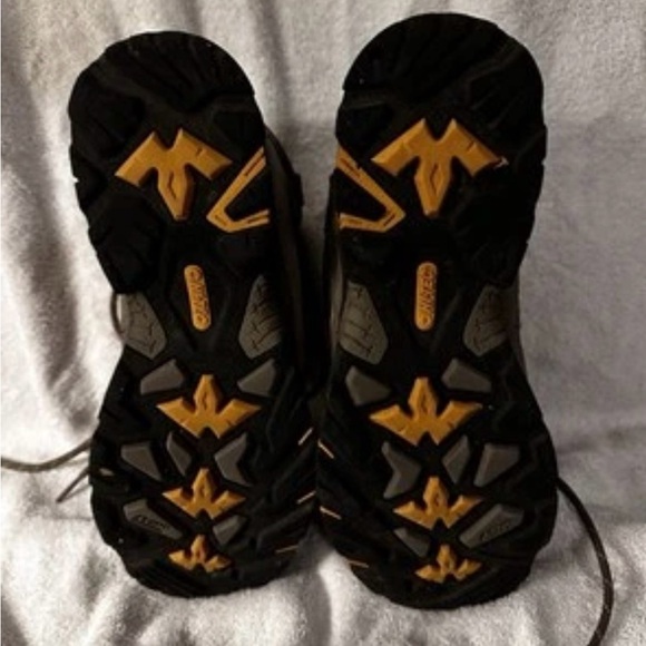 Hi-Tech Men's Natural Hiking Boots Gray Suede Mesh Shoes Mid Waterproof Size 8.5 - Picture 7 of 10